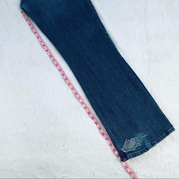 Levi’s, 547 Platinum Flare, Size 16 Medium - Picture 13 of 16